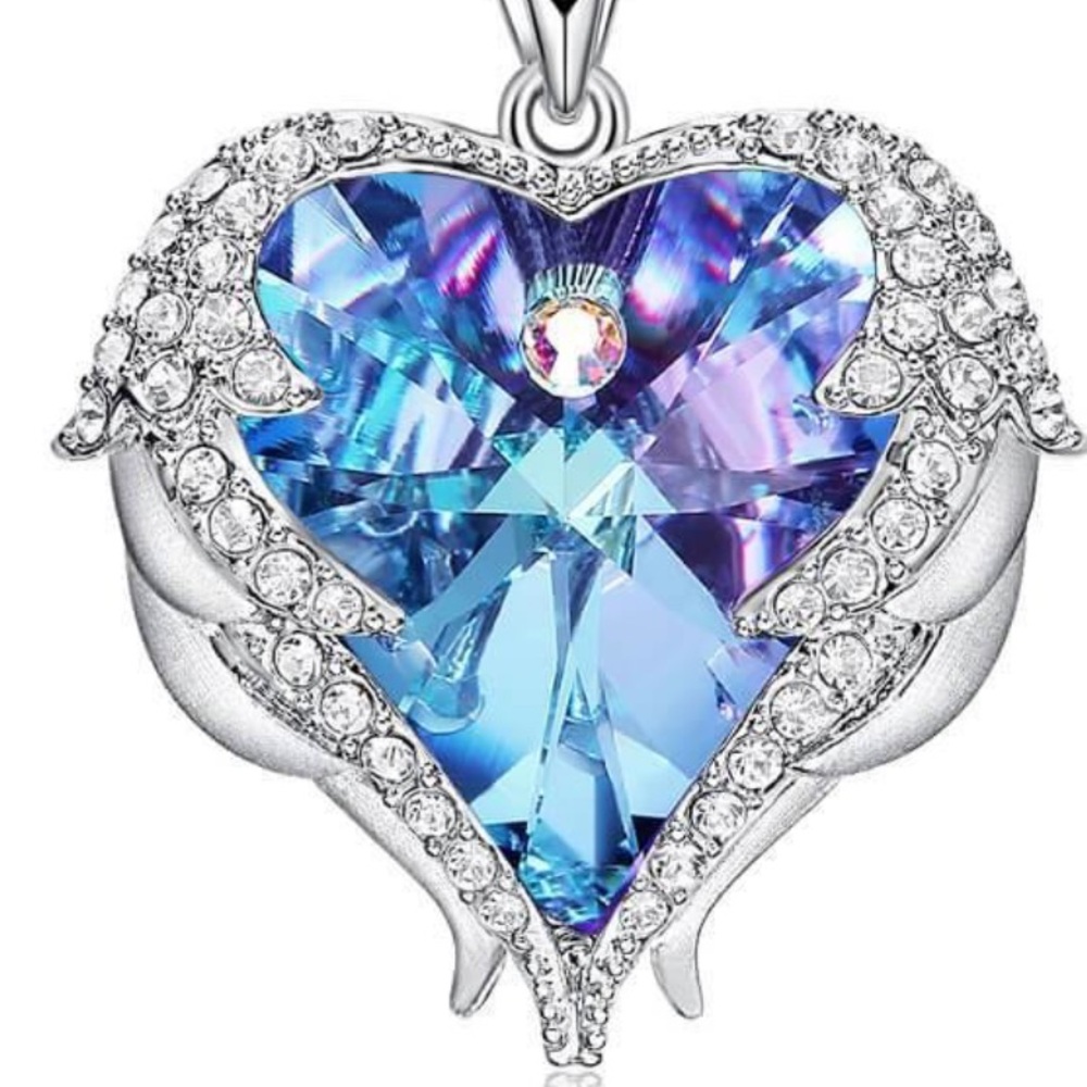 Read your Heart Angel Wings Heart Crystal Halo Necklace